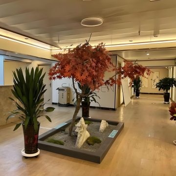 鸿运洗浴中心