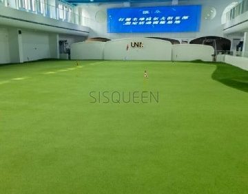 UNI Golf World