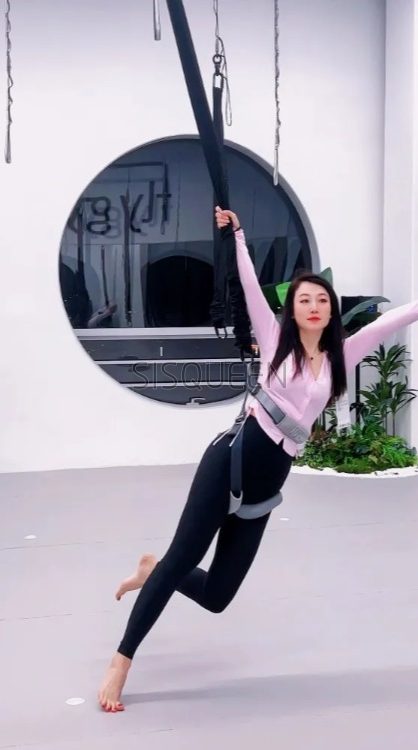 一次就爱上北京减压休闲的项目，原地起飞的感觉太酷了—菲乐Fly gym室内蹦极.健身