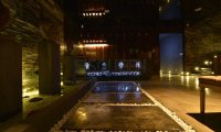 揭秘北京洗浴中心的隐藏陷阱——警惕高价服务与违法项目
