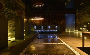 揭秘北京洗浴中心的隐藏陷阱——警惕高价服务与违法项目